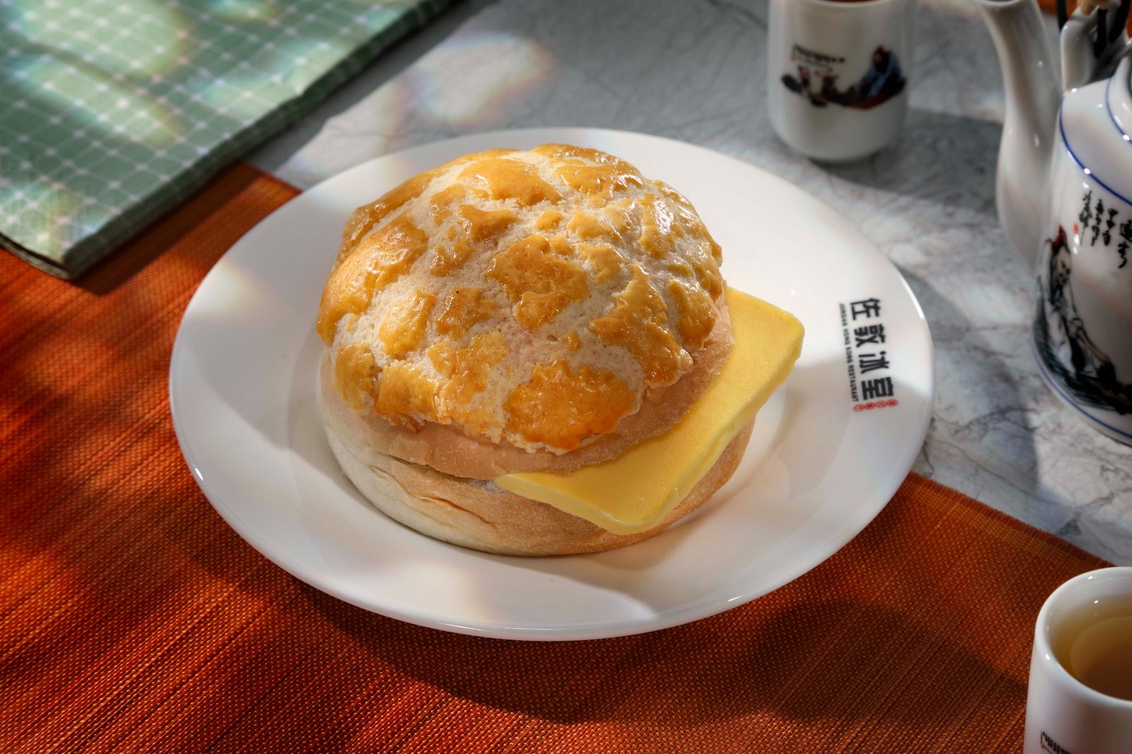 Signature Butter Polo Bun